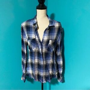 Cloth & Stone L Blue Plaid Button Front Long Sleeve Raw Hem Top Split Hem Back